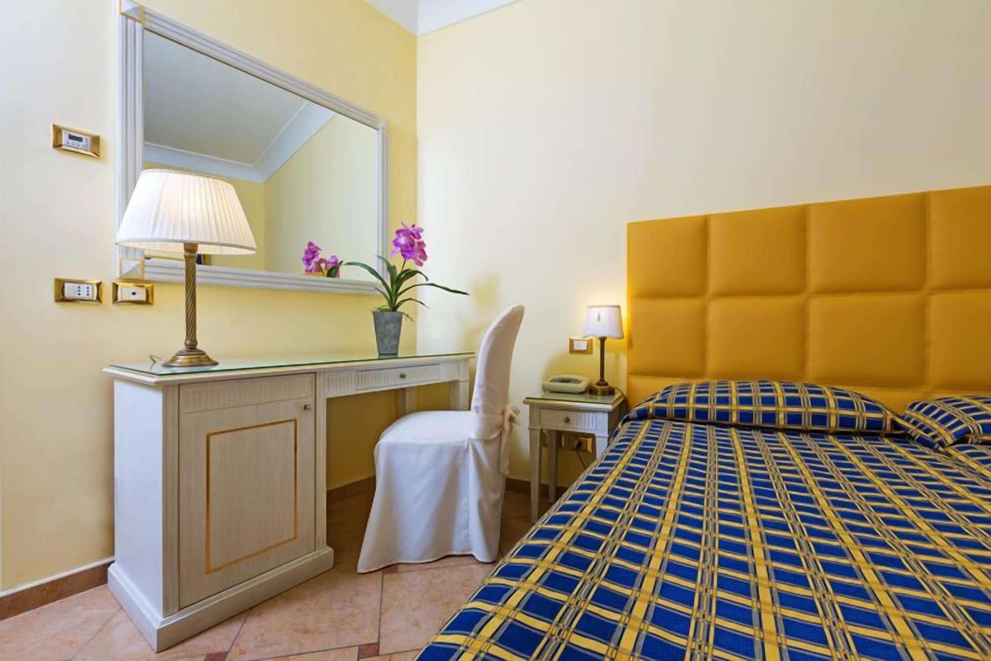 Hotel La Vue D'Or Сорренто Экстерьер фото